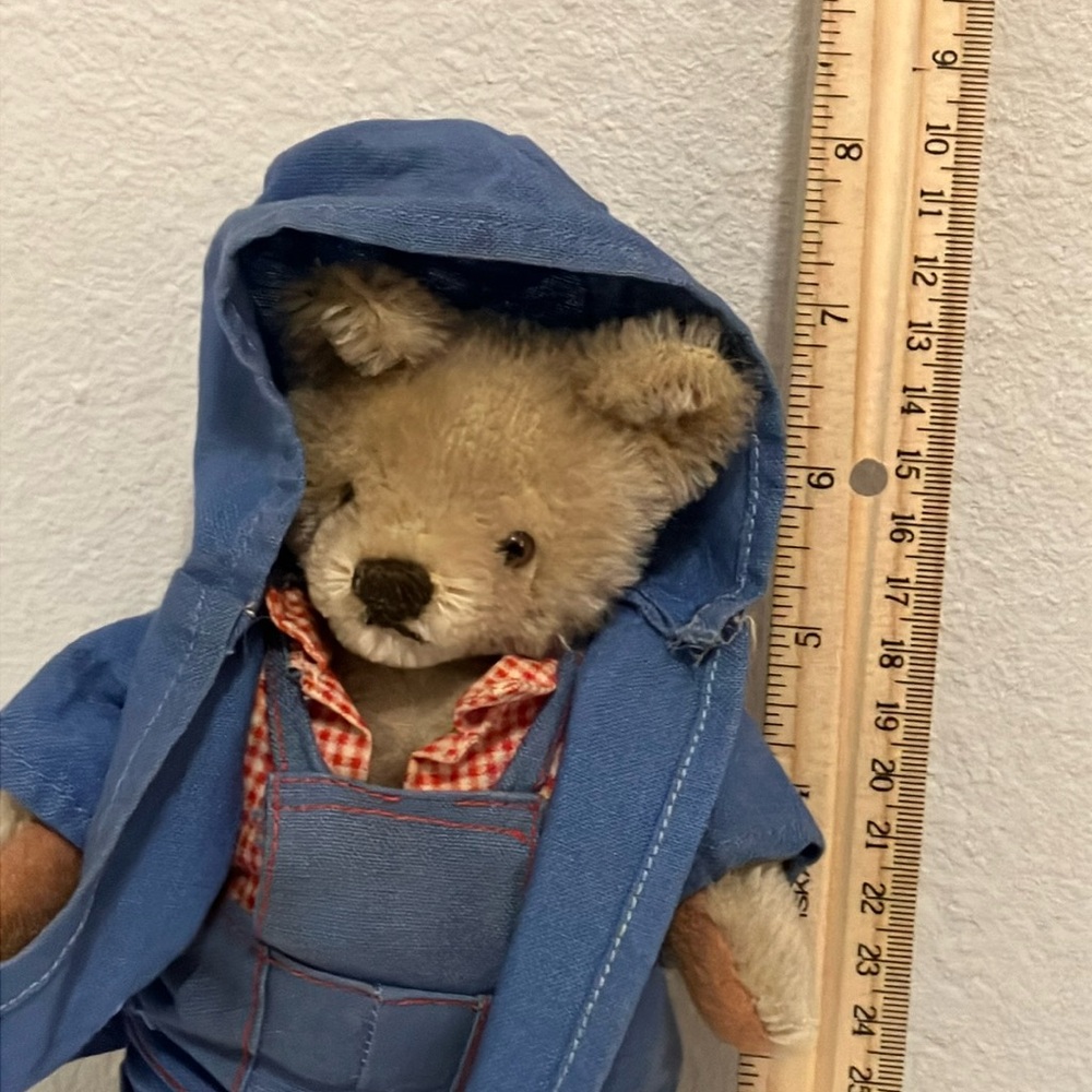 60’s Vintage Steiff Teddy Bear 7”. Originally came with Trousseau and Suitcase